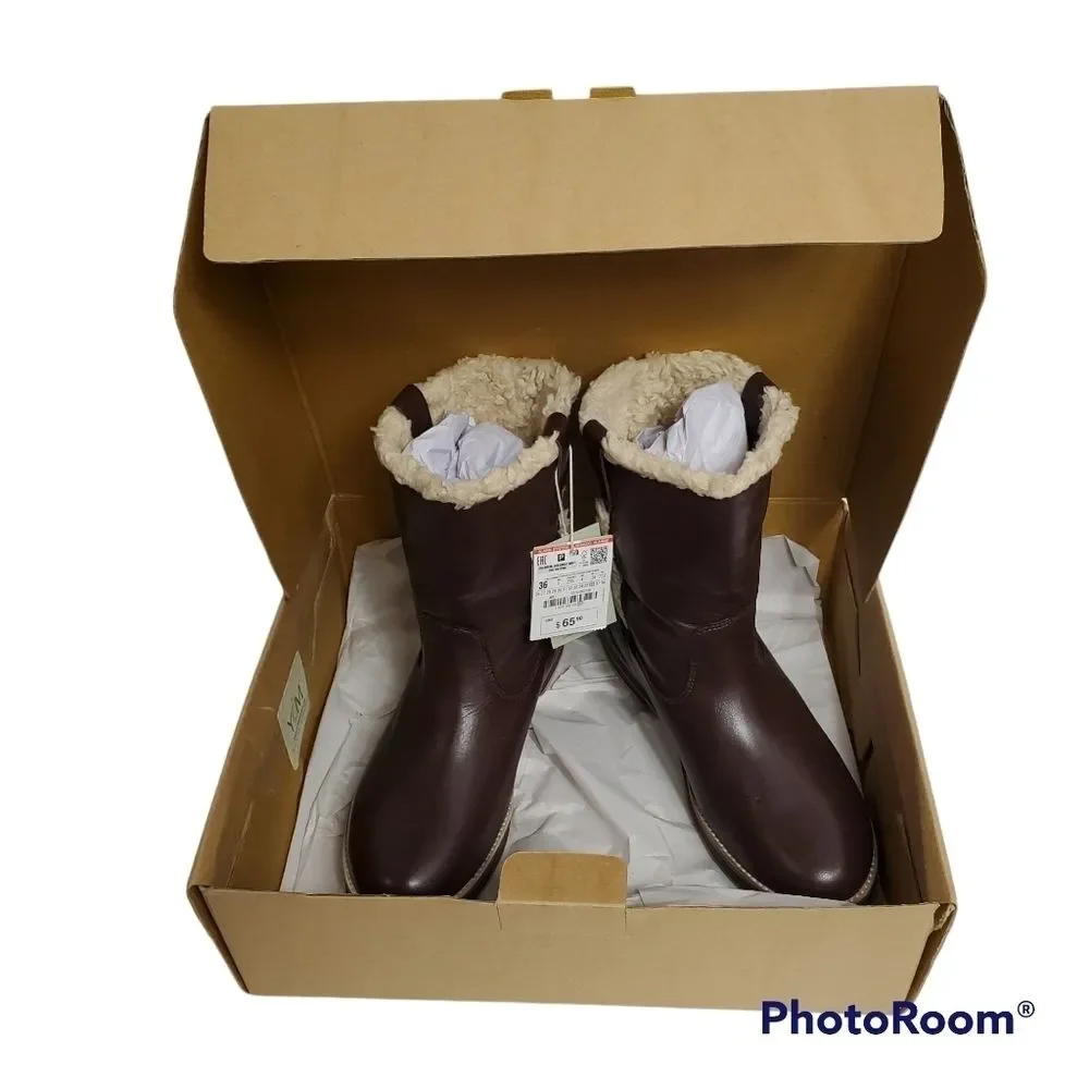 ZARA GIRLS Faux Fur Boots SZ 36‎ (4 YOUTH)